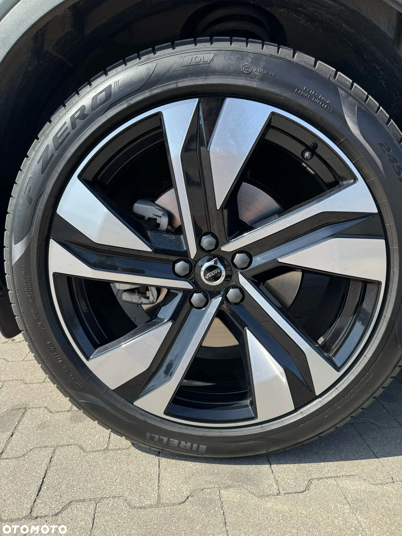Volvo XC 40 B4 Ultimate Dark - 17