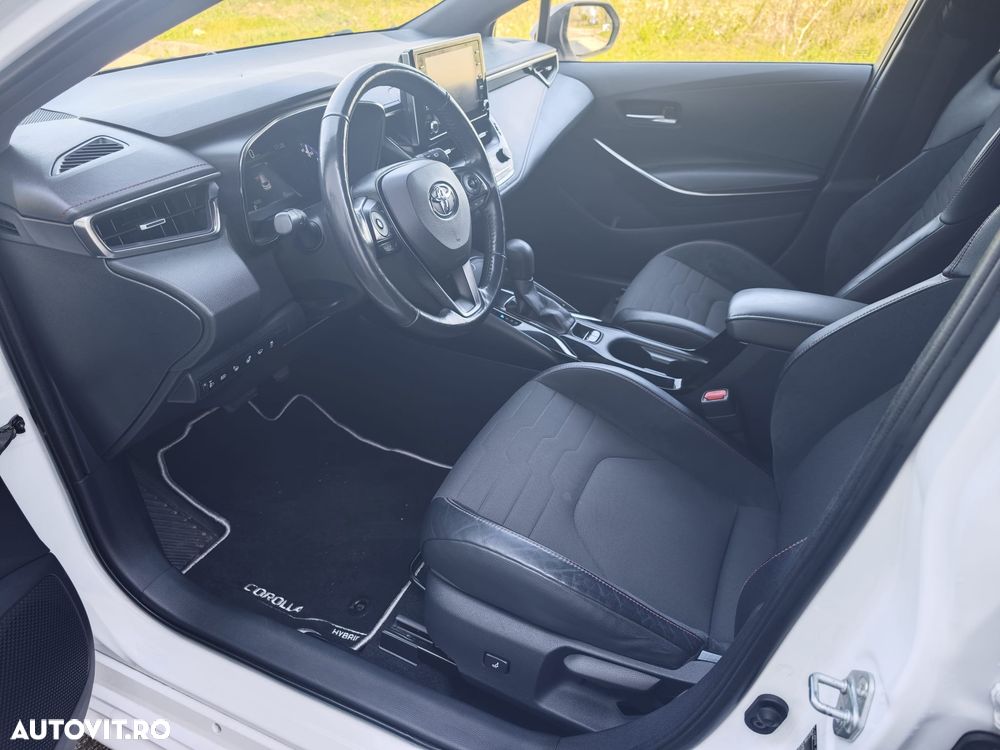 Toyota Corolla 1.8 HSD Exclusive interior Negru - 23