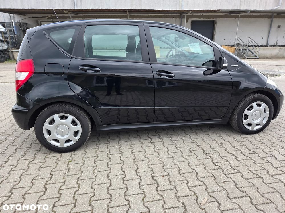 Mercedes-Benz Klasa A 160 BlueEFFICIENCY Elegance - 6