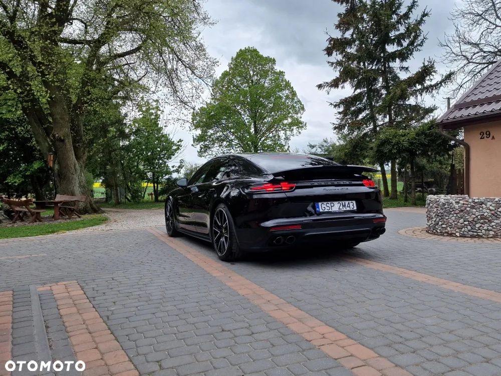 Porsche Panamera - 15