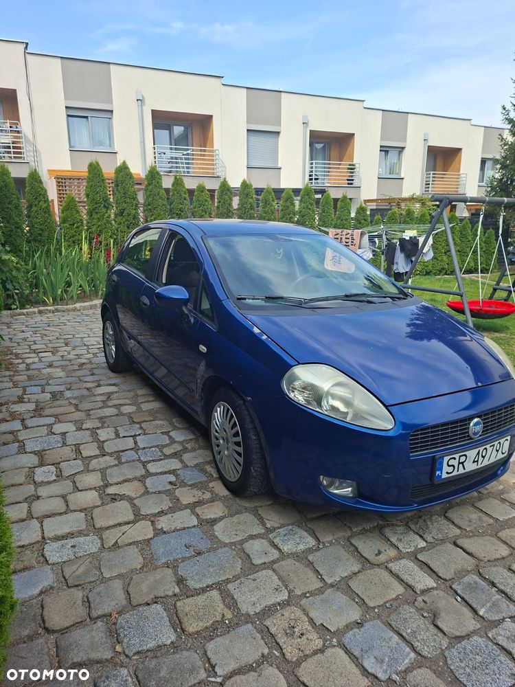 Fiat Punto 1.4 16V Dynamic - 3