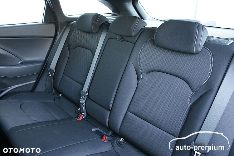 Hyundai i30 1.6 CRDI Trend - 27