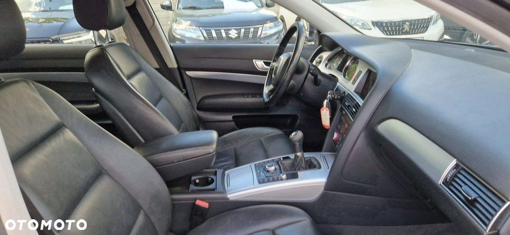 Audi A6 Avant - 30