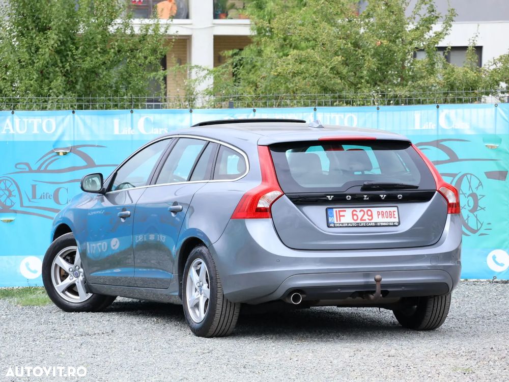 Volvo V60 D2 Geartronic Momentum - 3