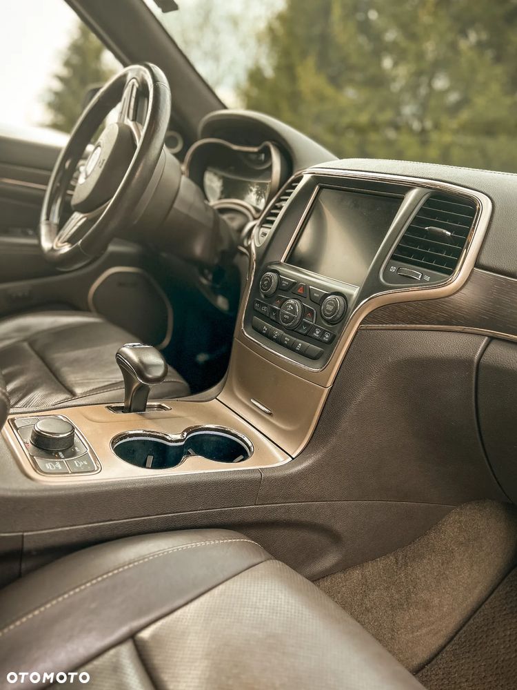 Jeep Grand Cherokee 3.0 CRD Overland Summit - 4