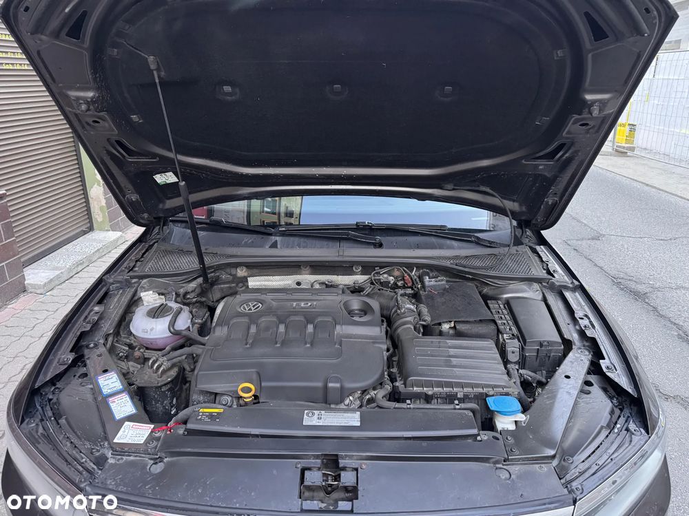 Volkswagen Passat 2.0 TDI BMT Trendline - 7