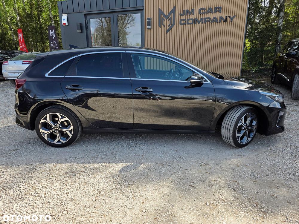 Kia Ceed - 24