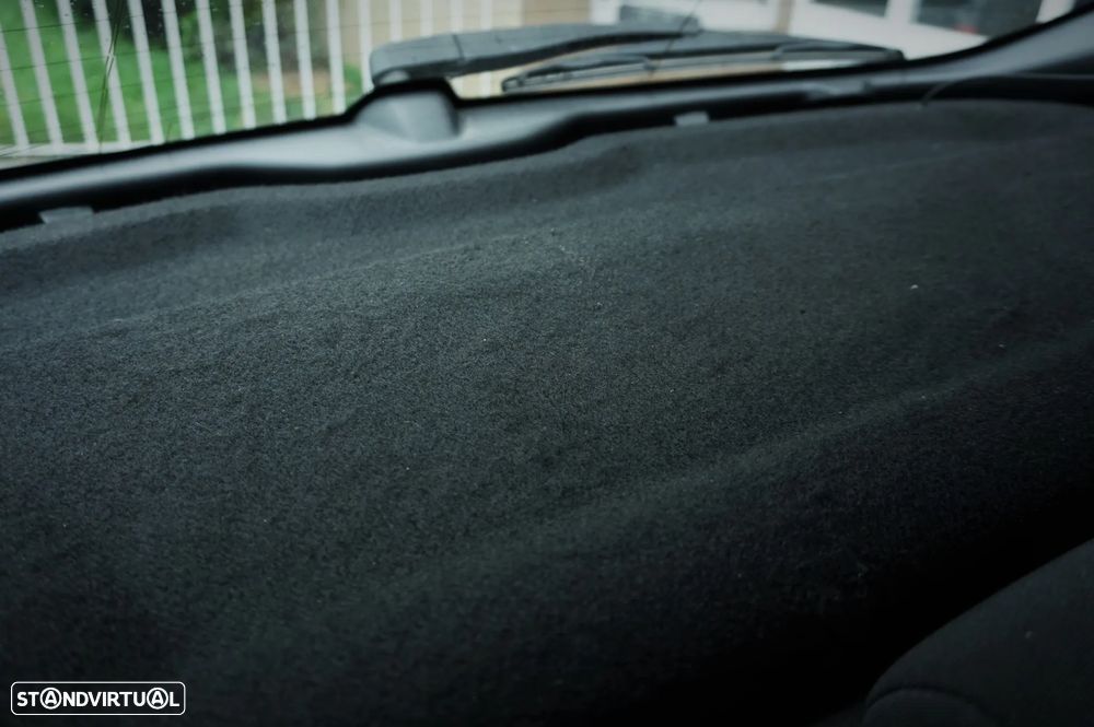 Peugeot 208 1.6 BlueHDi Style - 17