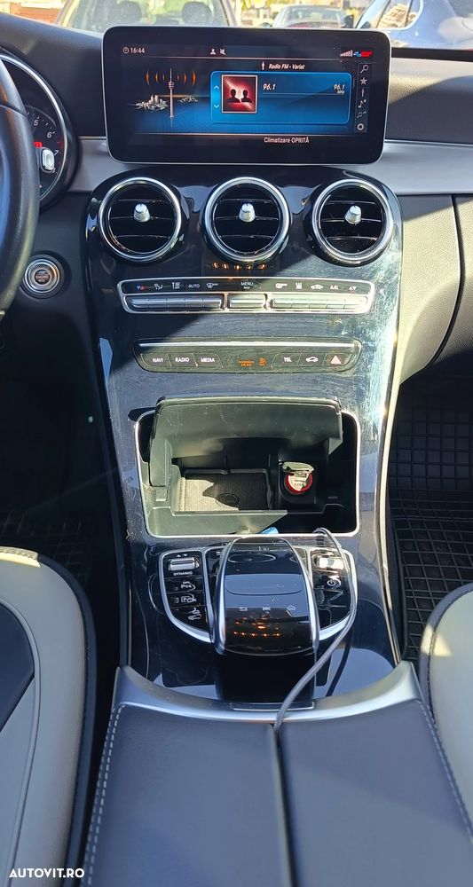 Mercedes-Benz C 300 e 4MATIC 9G-TRONIC - 13