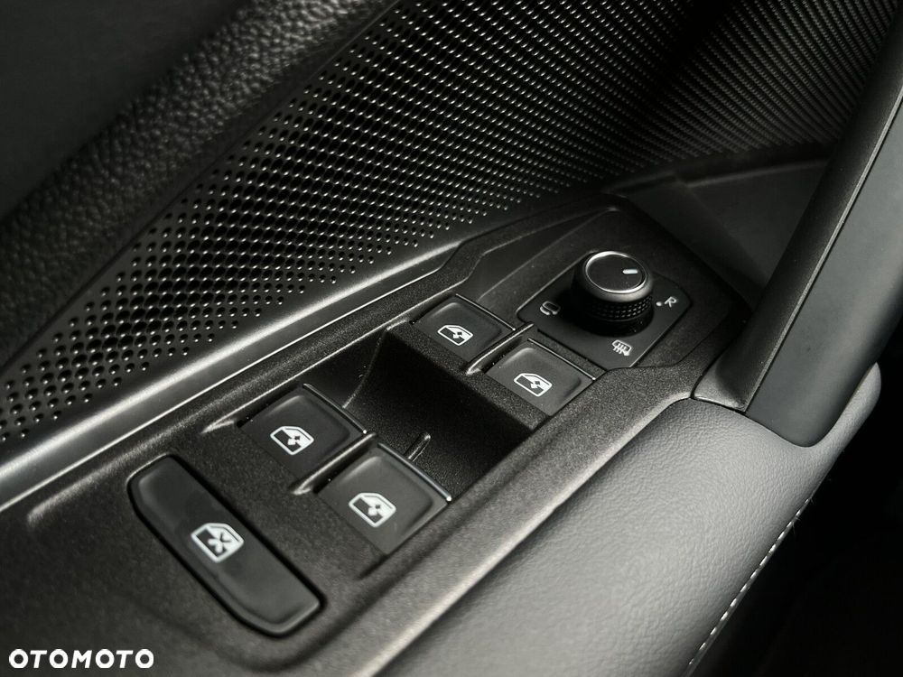 Volkswagen Tiguan - 15