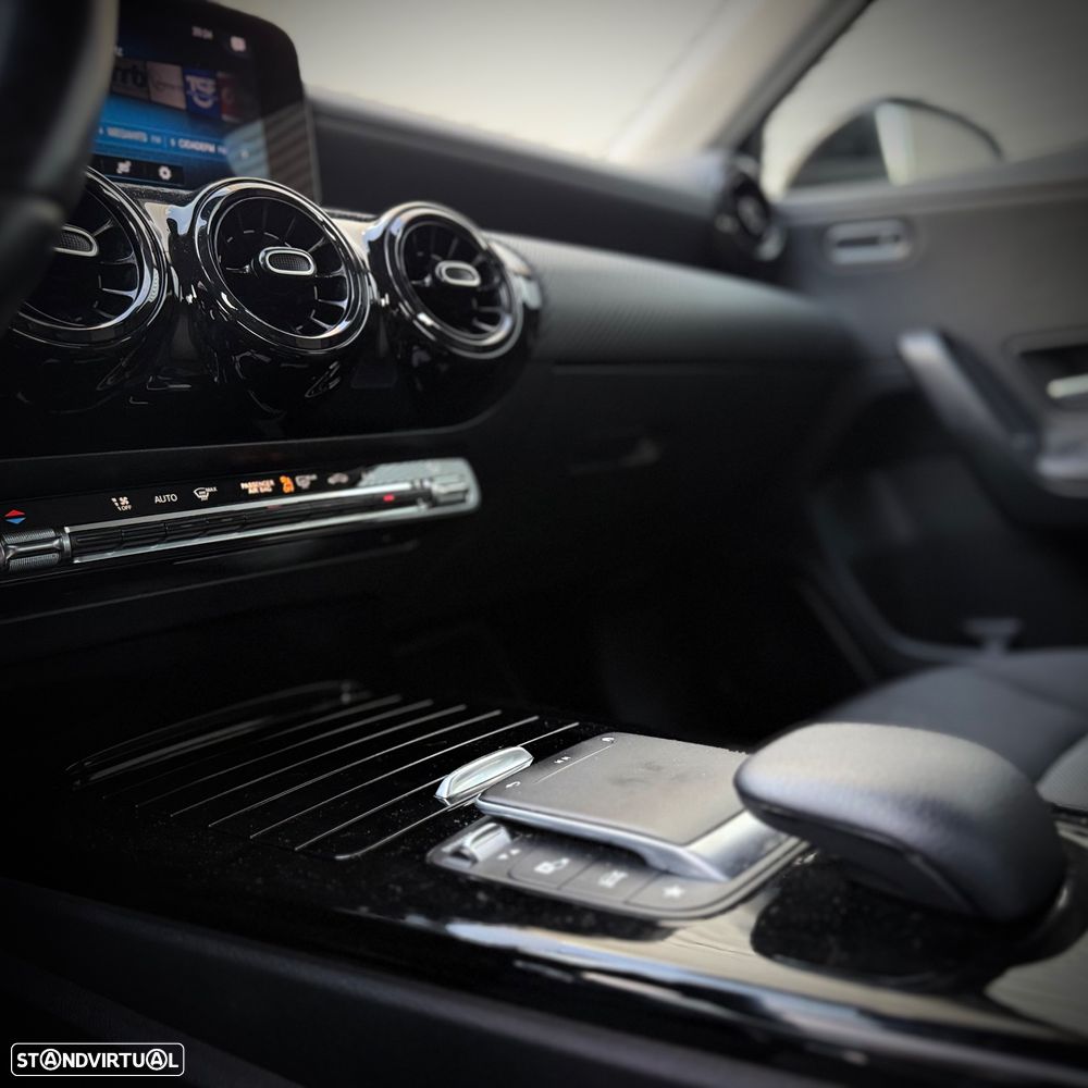 Mercedes-Benz A 180 Limousine d Style Plus Aut. - 19