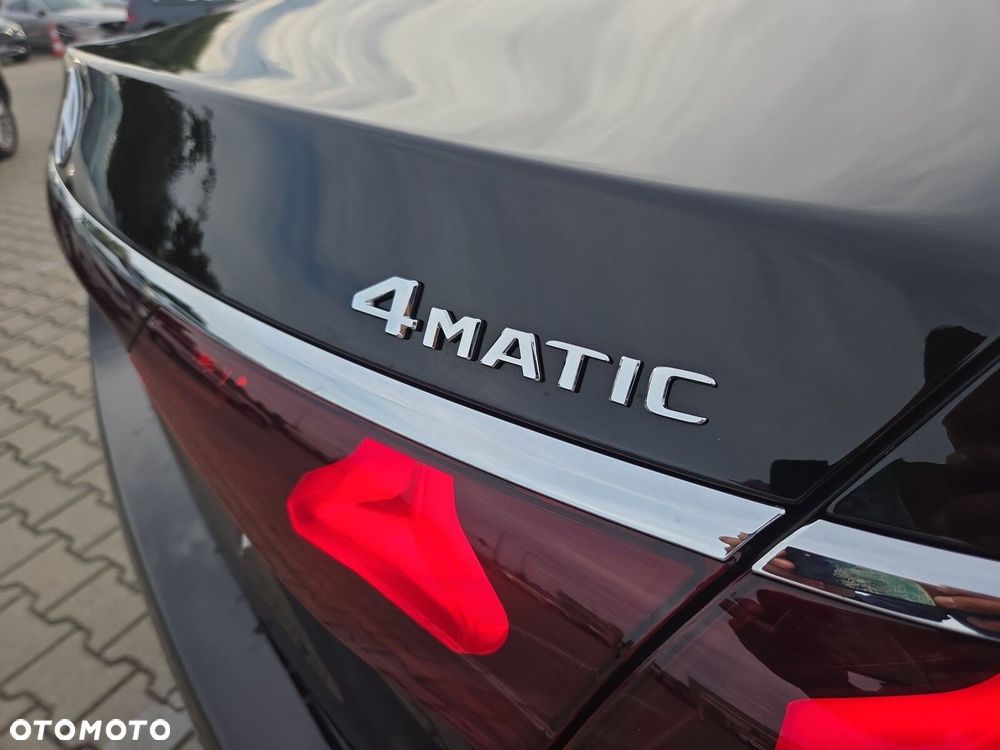 Mercedes-Benz Klasa E 220 d mHEV 4-Matic Avantgarde 9G-Tronic - 18