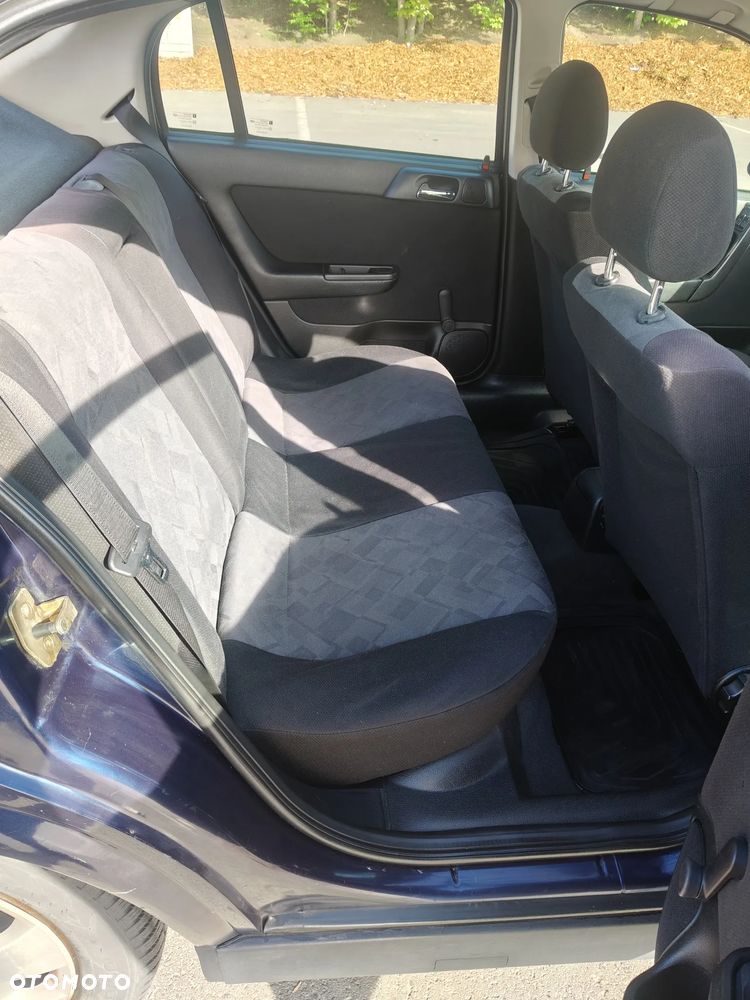 Opel Astra - 9