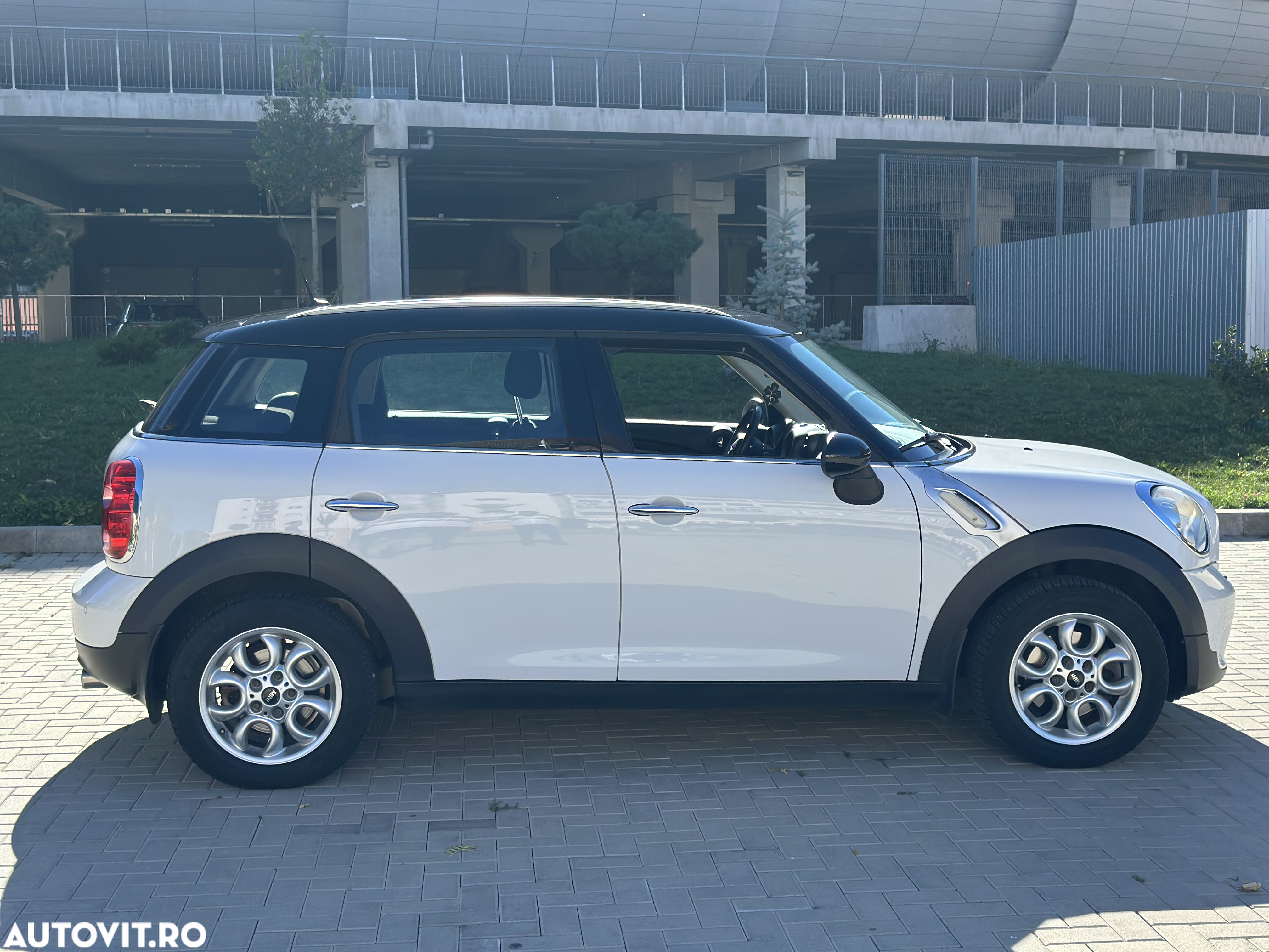 Mini Countryman - 3