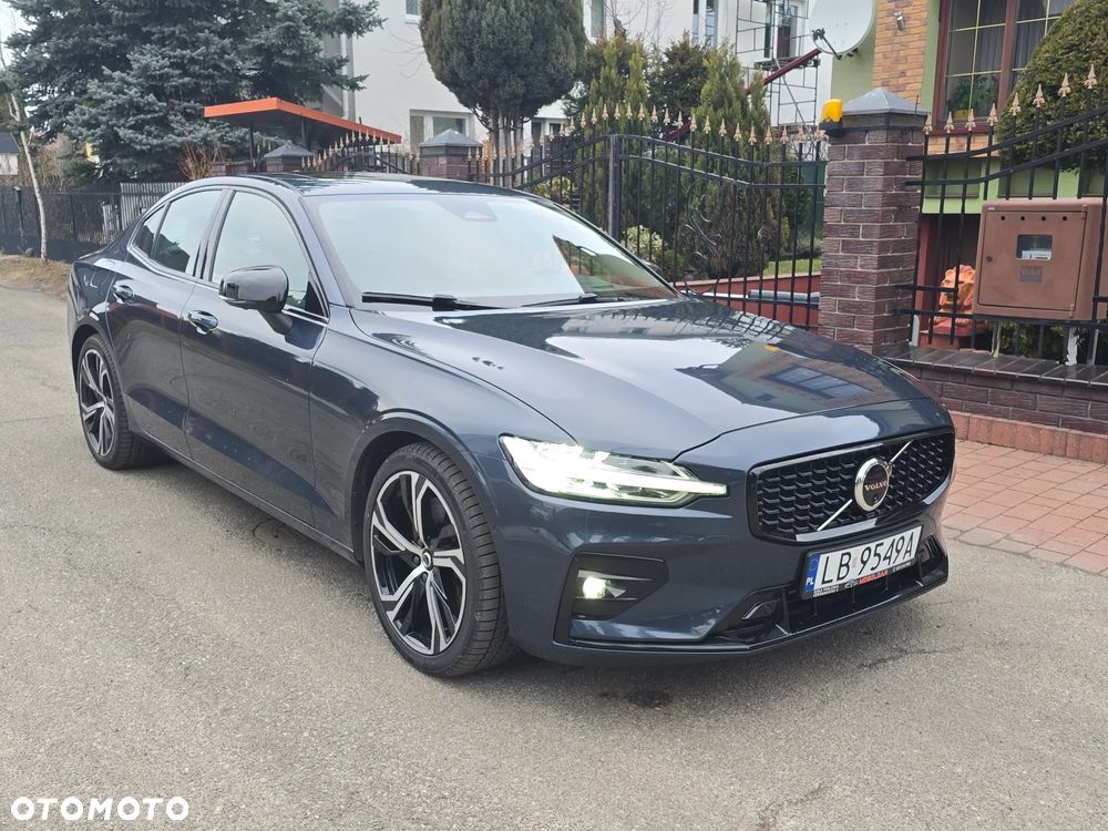 Volvo S60 B5 B AWD Ultimate Dark - 1