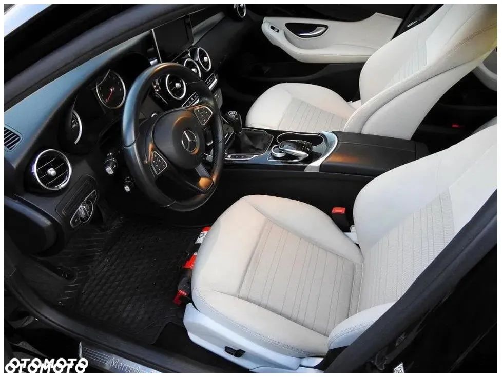 Mercedes-Benz Klasa C 180 CGI BlueEff Avantgarde - 6