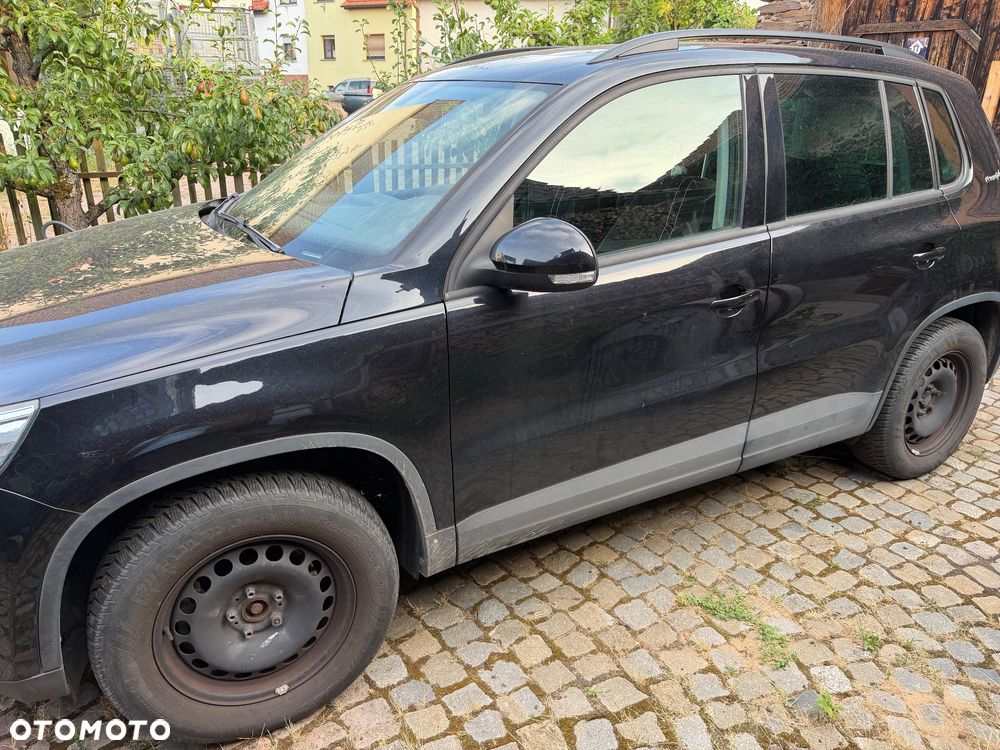 Volkswagen Tiguan - 8