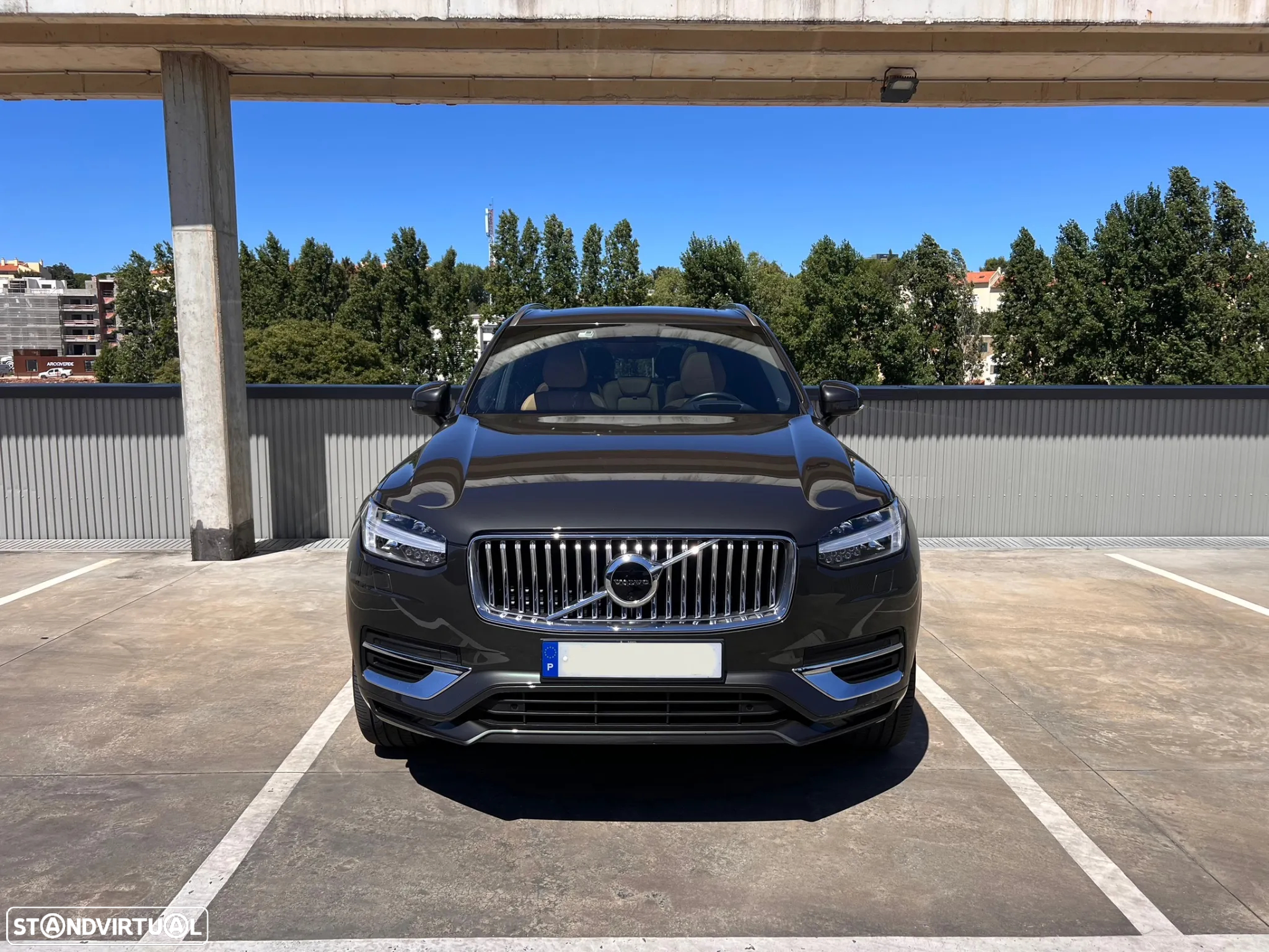Volvo XC 90 - 21