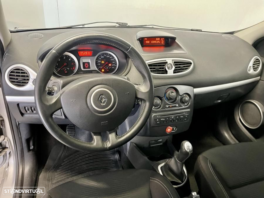 Renault Clio Break 1.5 dCi Dynamique S - 7