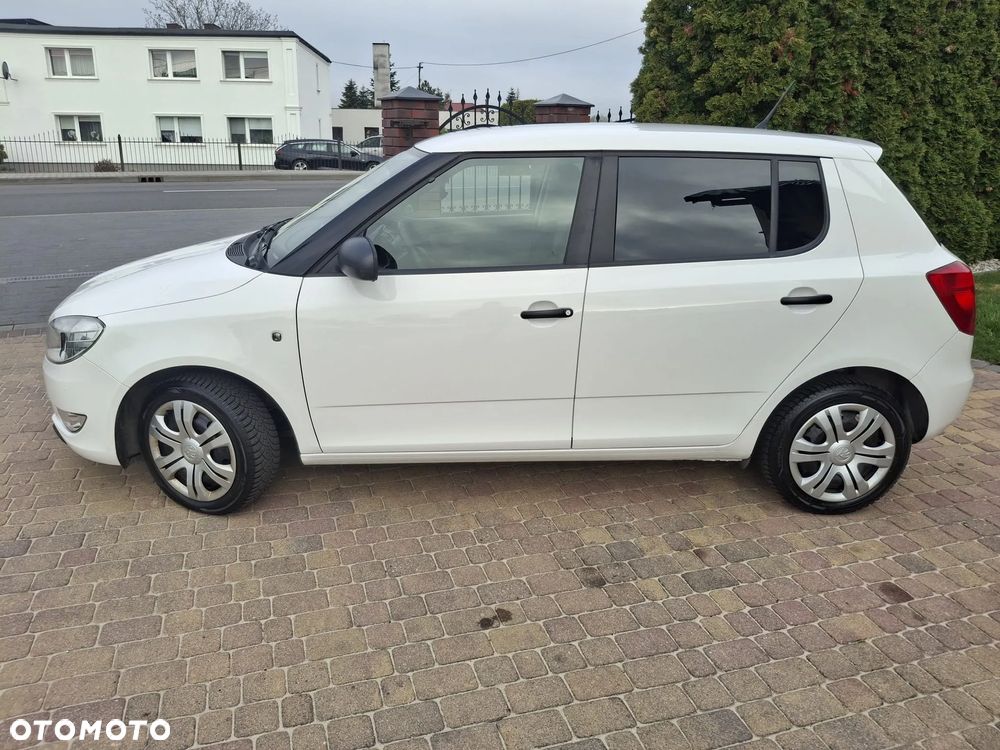 Skoda Fabia 1.2 HTP Ambition - 5