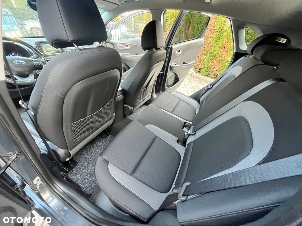 Hyundai Kona - 22