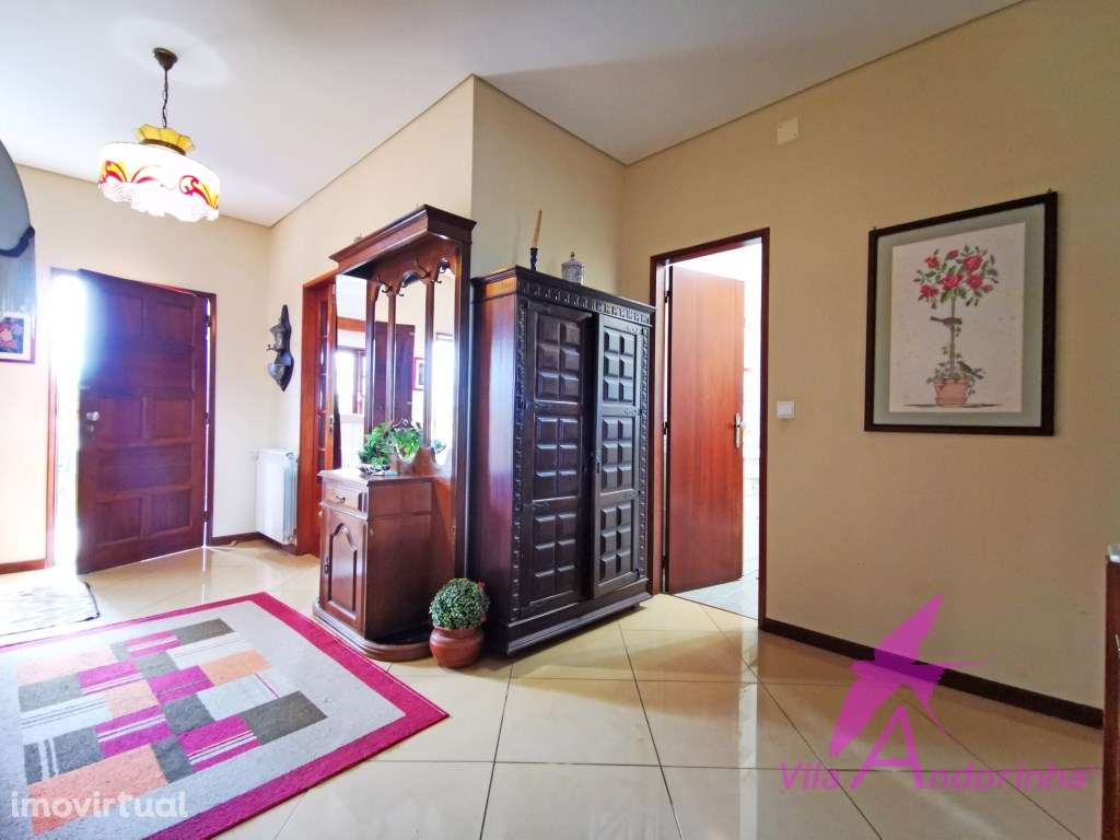 Moradia Independente com jardim, campo de ténis e Piscina a 8 minut... - Grande imagem: 3/50