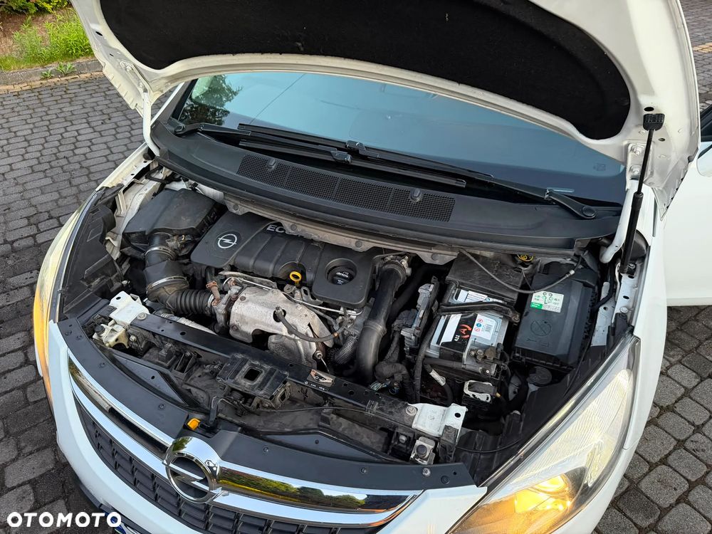 Opel Zafira 1.6 CDTI Cosmo - 22