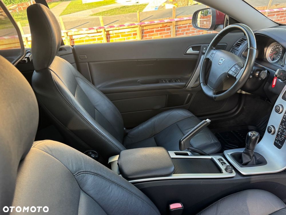 Volvo C70 D3 Summum - 24