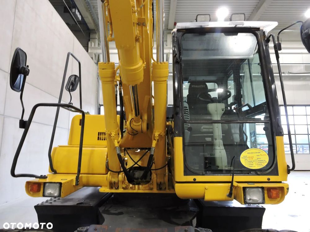 Komatsu PW130 - 20