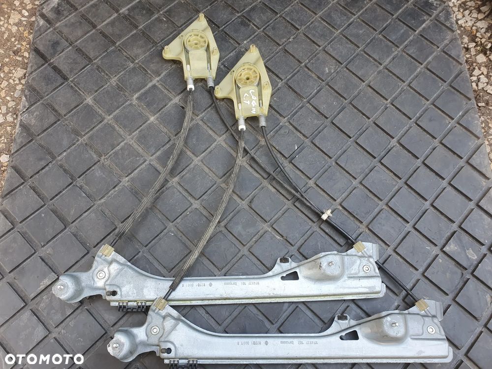 PODNOŚNIK LEWY TYŁ 827010001R RENAULT LAGUNA 3 III LIFT 11-15 POSIADAM 4  SZT - 5