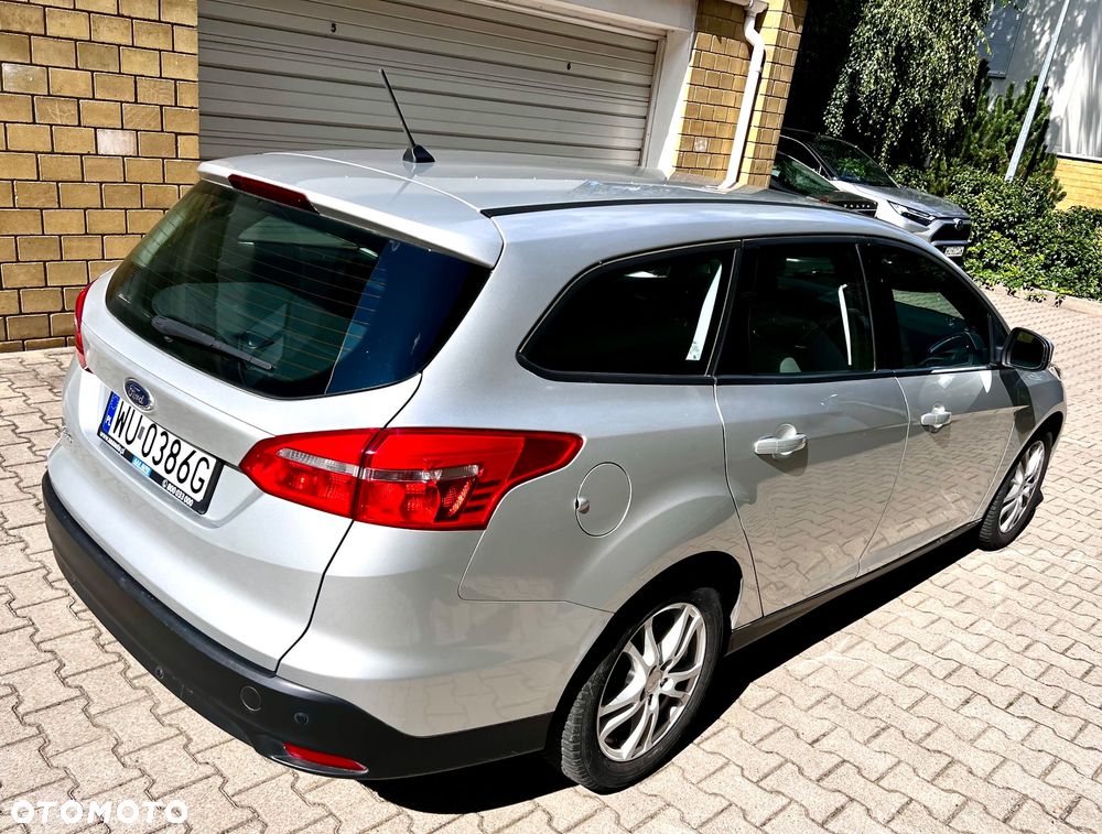 Ford Focus 1.6 Titanium - 4
