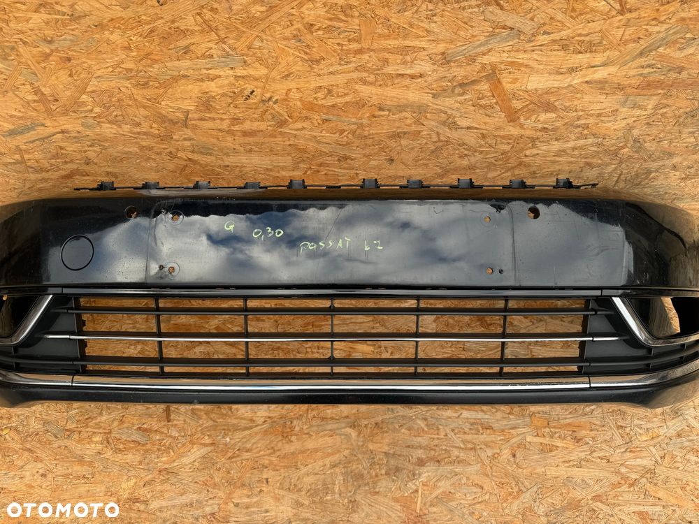 ZDERZAK PRZÓD PRZEDNI VW VOLKSWAGEN PASSAT B7 HIGH-LINE 4PDC KRATKA 3AA807221 ORYGINAŁ - 4