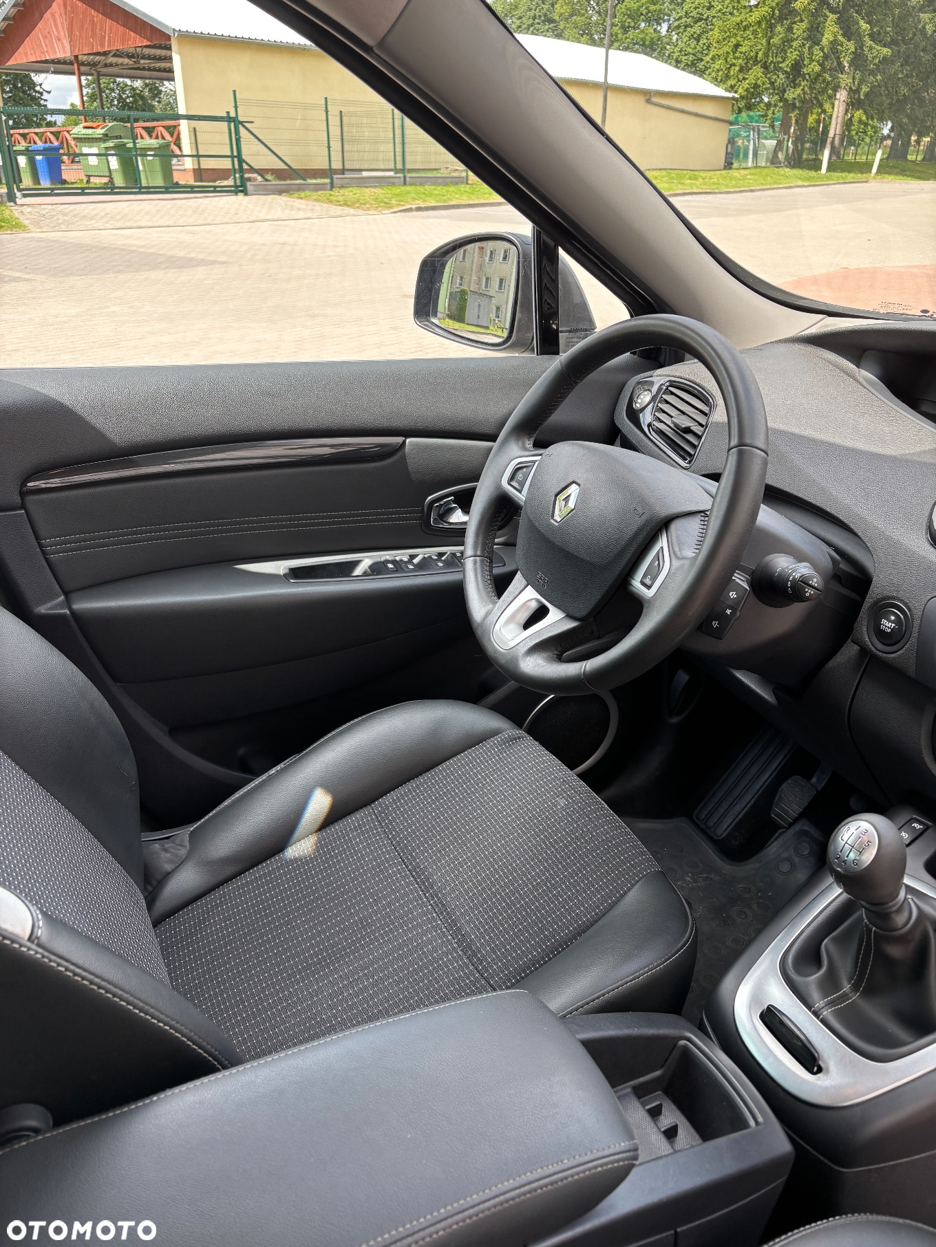 Renault Scenic 1.5 dCi Authentique - 28