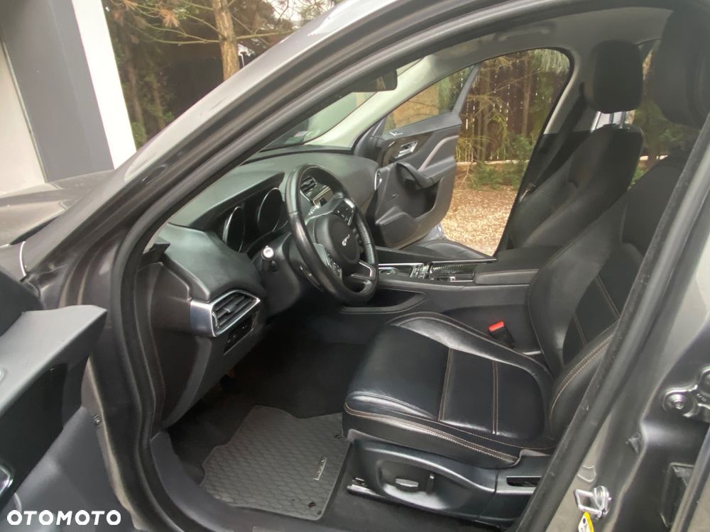 Jaguar F-Pace 2.0 i4D AWD Portfolio - 29