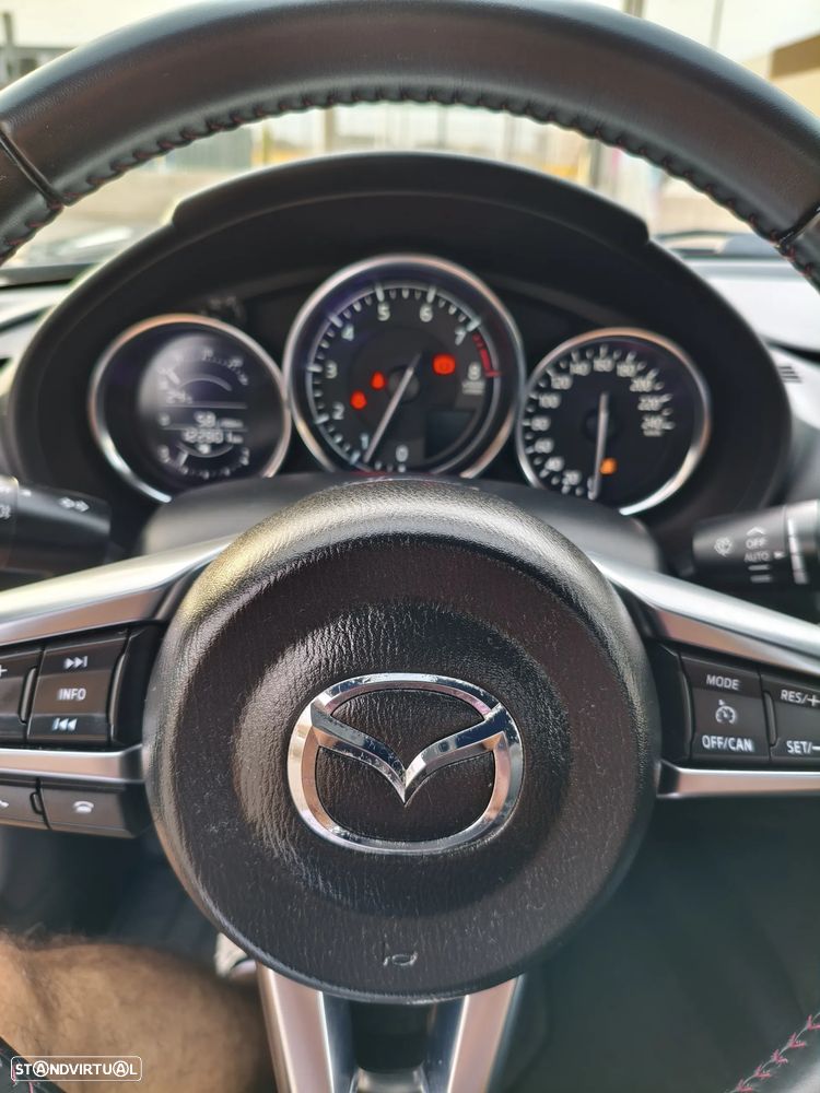 Mazda MX-5 MZR 1.5 Sky.Excellence Navi - 21