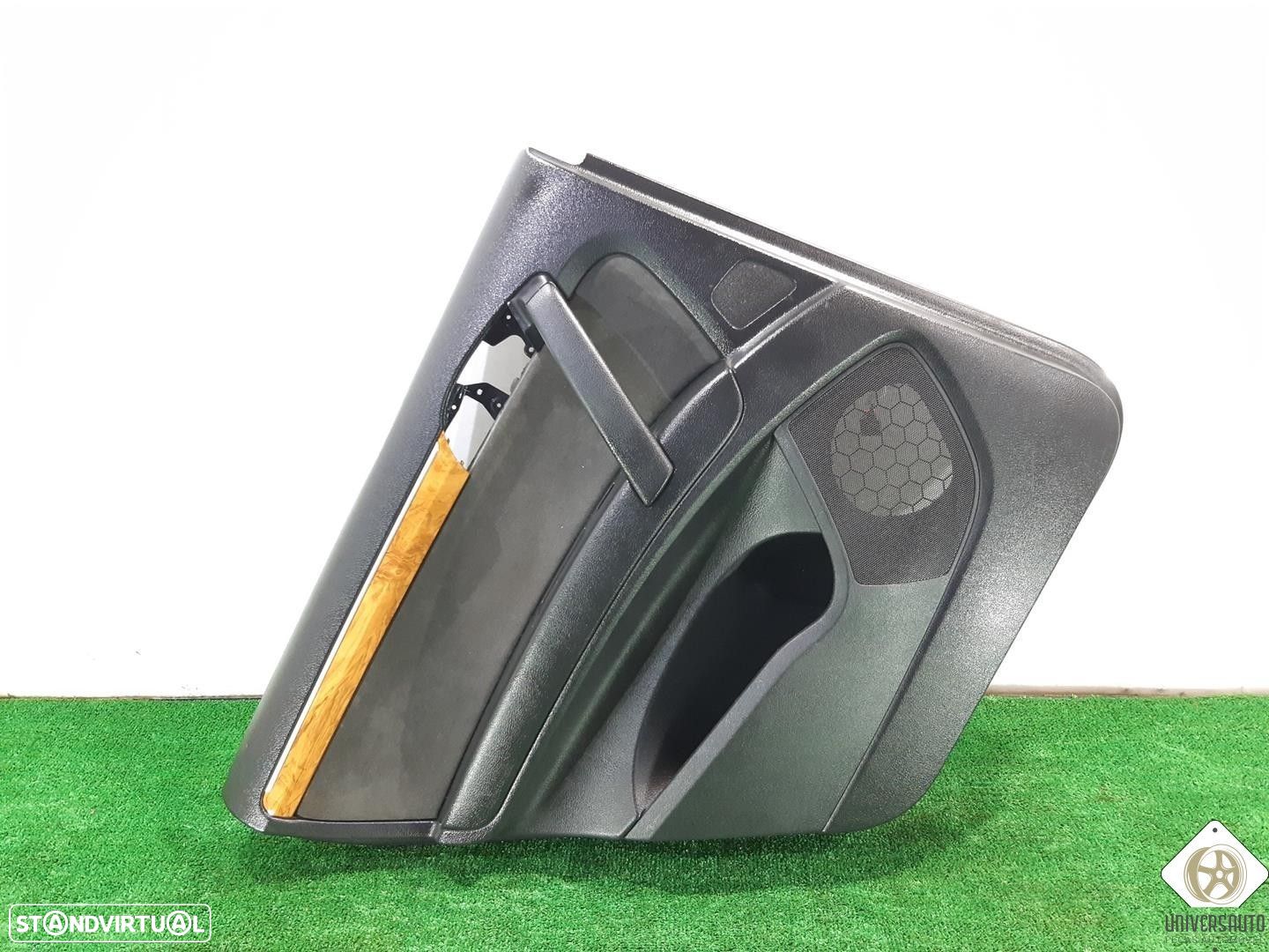 FORRA PORTA TRASEIRA ESQUERDA AUDI Q7 2007 - 1
