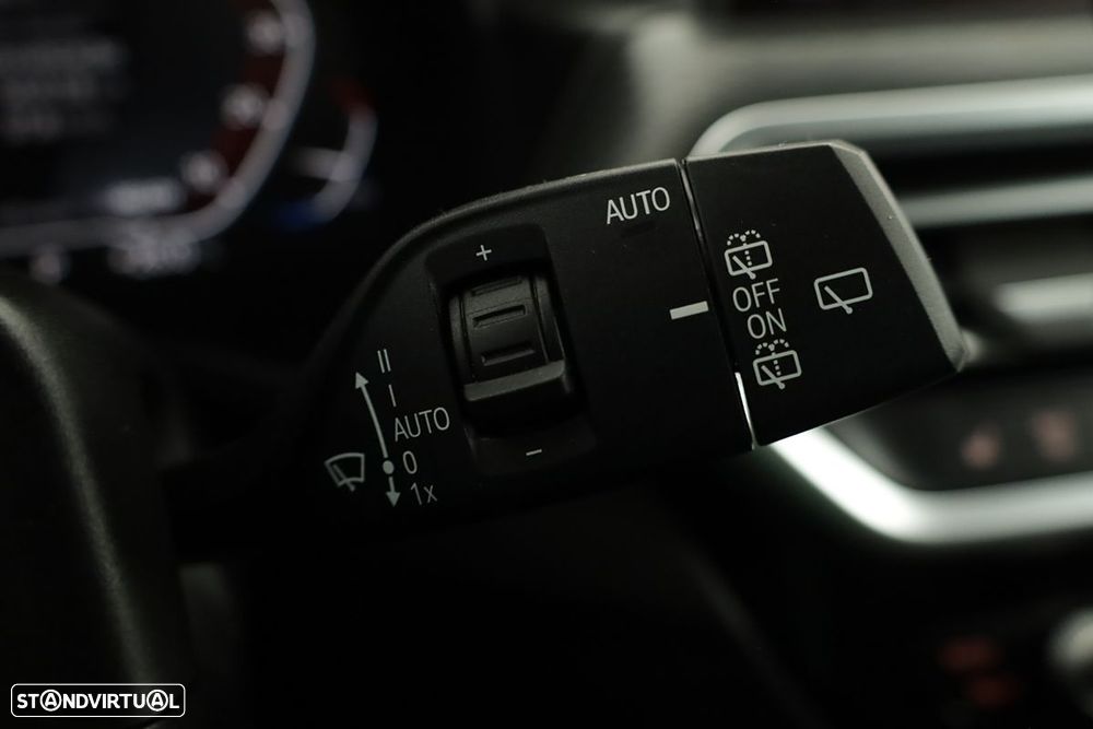 BMW iX3 M Sport Impressive - 18