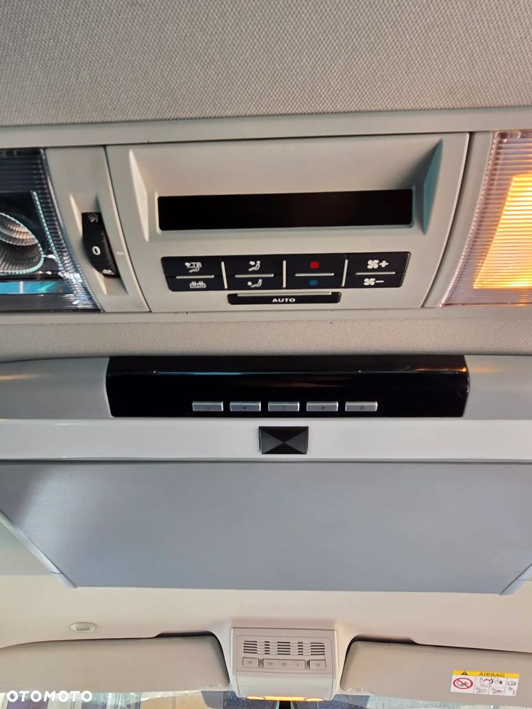 Volkswagen Multivan 2.0 TDI L1 Highline - 35