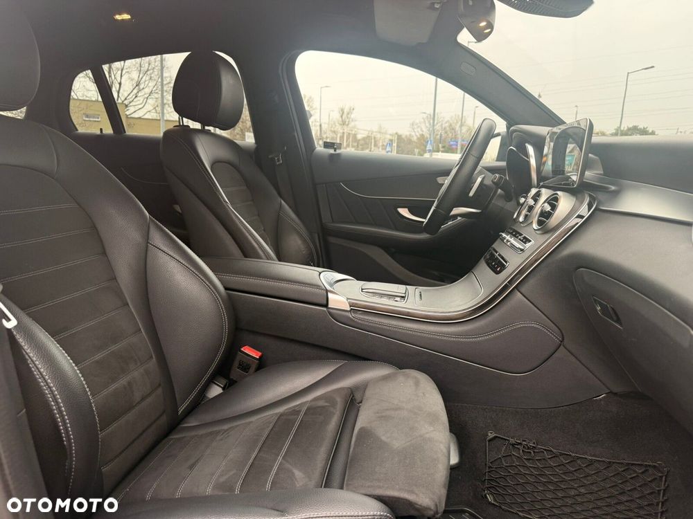 Mercedes-Benz GLC - 18