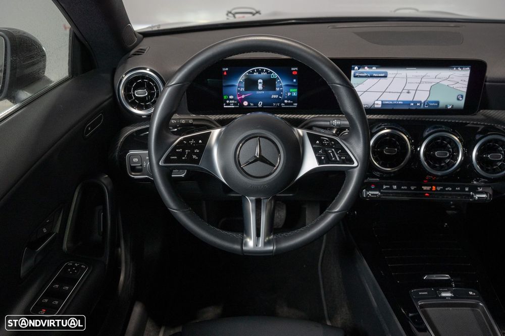 Mercedes-Benz CLA 250 e Shooting Brake Progressive - 16