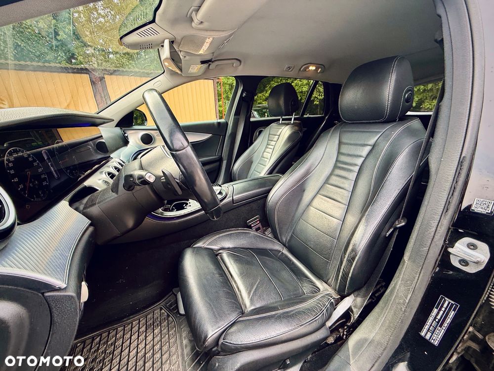 Mercedes-Benz Klasa E - 12