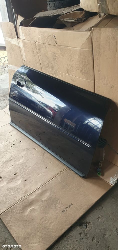 Drzwi prawy przód przednie prawe Audi A3 8L Lift 3D Bez Rdzy - 3