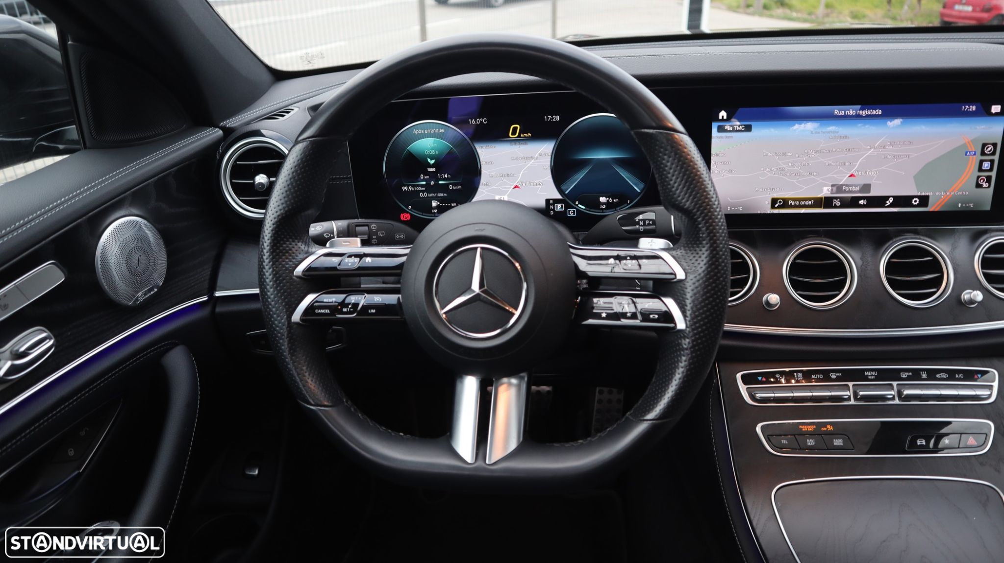 Mercedes-Benz E 300 de AMG Line - 18