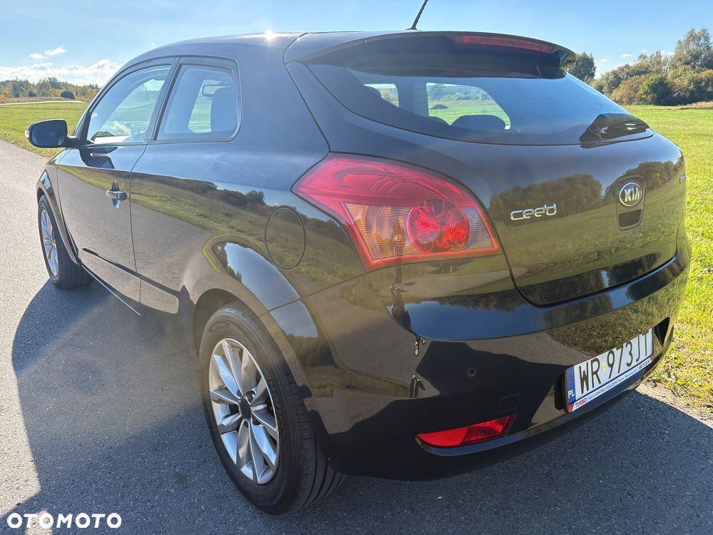 Kia Ceed 1.6 Crdi Comfort + - 10