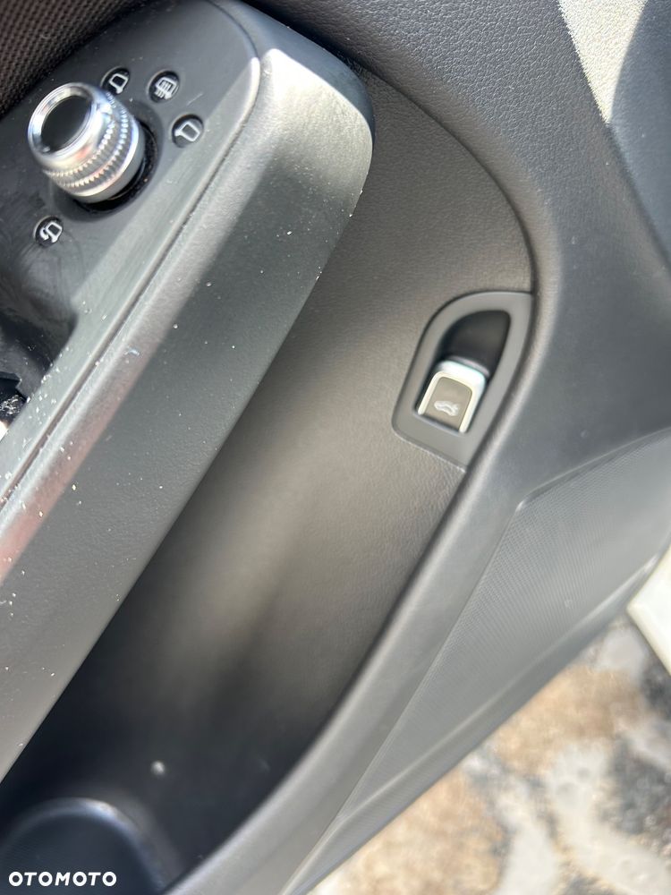 Audi A4 Limousine 2.0 TDI DPF clean diesel multitronic Ambition - 15