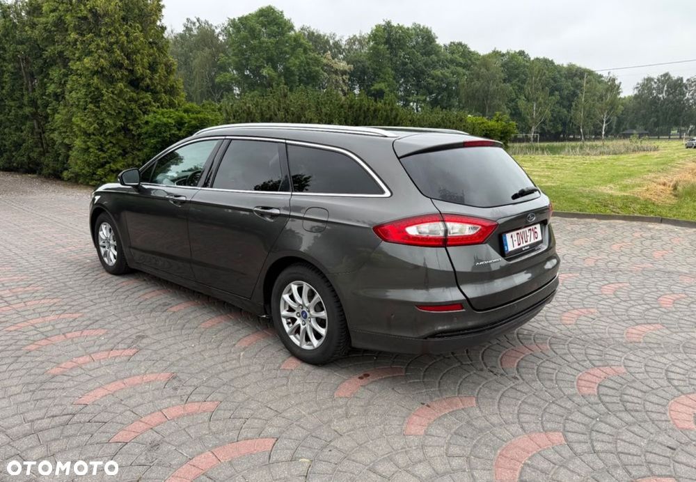 Ford Mondeo 2.0 TDCi STart-Stopp Titanium - 4