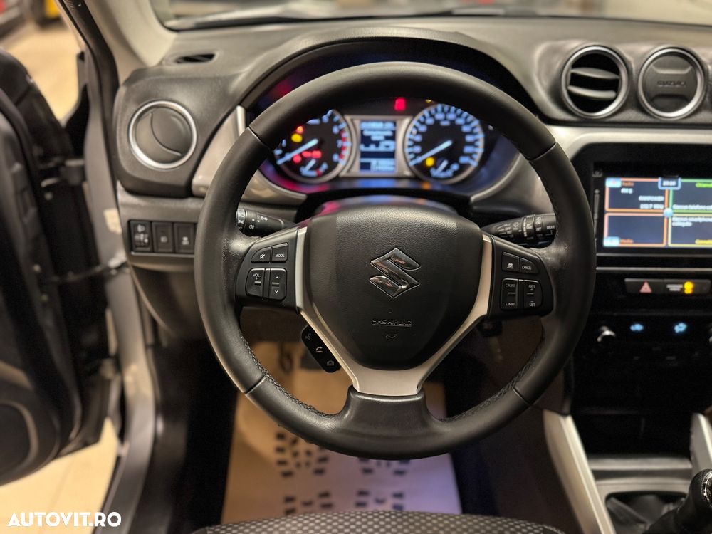 Suzuki Vitara 1.6 (4x4) Allgrip Comfort - 22