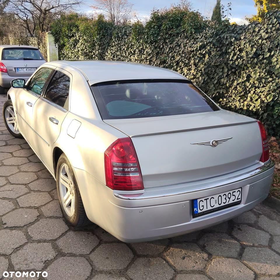 Chrysler 300C 3.5 V6 - 2