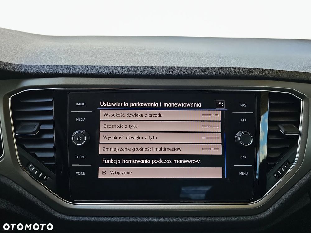 Volkswagen T-Roc 1.5 TSI ACT Advance DSG - 28