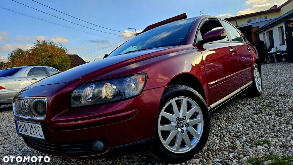 Volvo S40